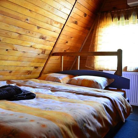 Borovets Gondola Apartment & Ski By Winter Bros Ngoại thất bức ảnh