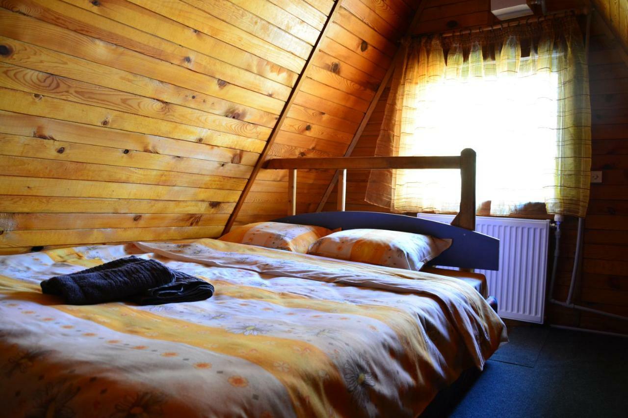 Borovets Gondola Apartment & Ski By Winter Bros Ngoại thất bức ảnh